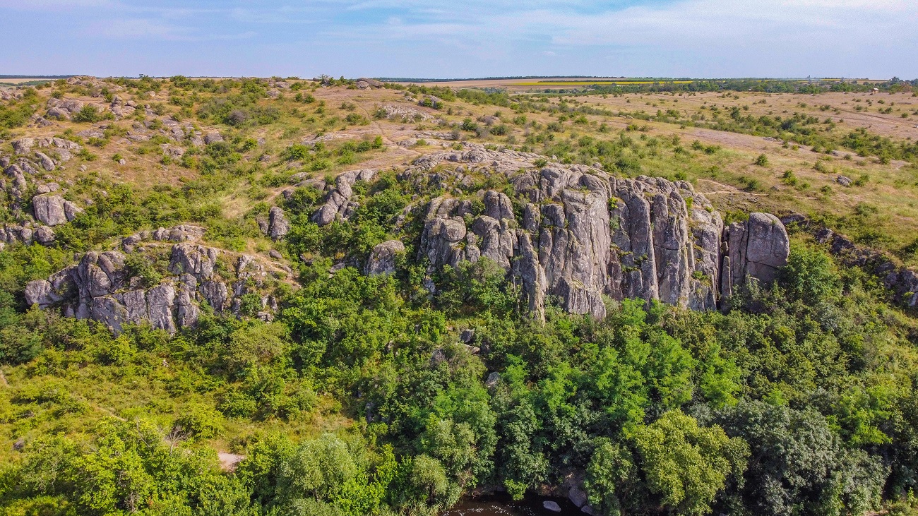 Мальовничі степи, скелі та каньйони: найкращі локації півдня України для теплої осінньої мандрівки